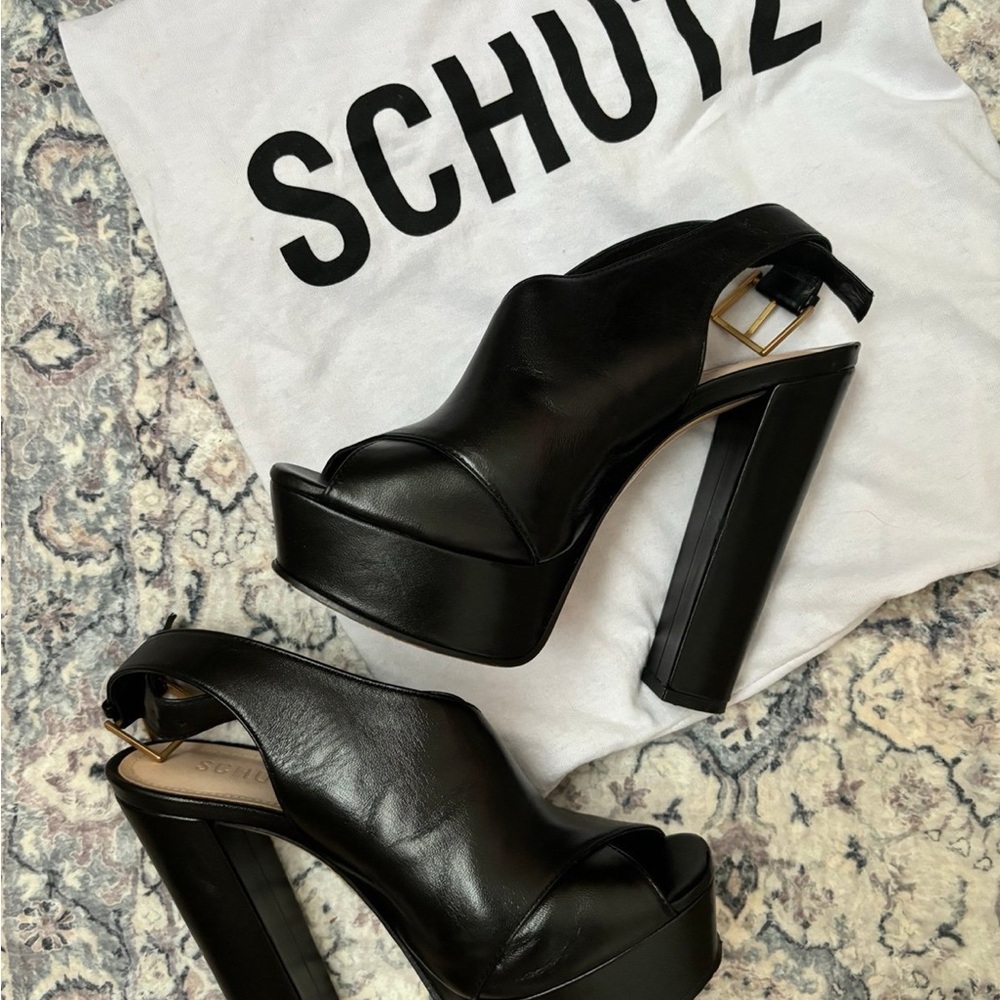 SCHUTZ Black Platform Sandals